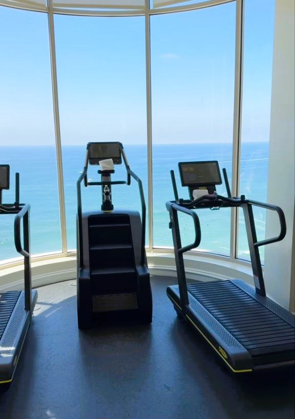 Good Morning X, 

to do list
✅sport
✅yapping

👉Peaq is the Layer 1 blockchain for the Machine Economy and it is the best DePIN. <a href="/peaq/">peaq</a> 

What can you build with Peaq?

Build DePINs, DePAIs, Machine DeFi apps, and Machine RWAs with ultra low fees, high throughput, and plug and
