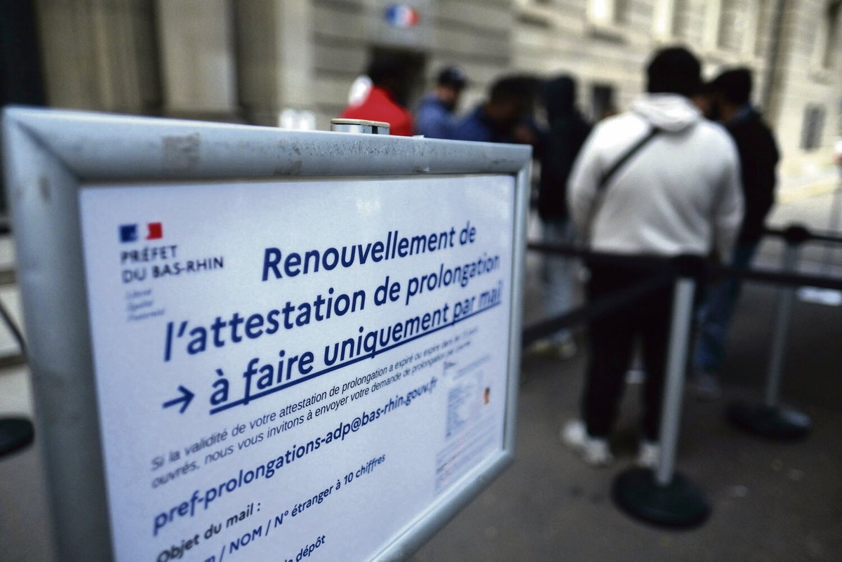 « J’ai perdu plusieurs contrats de travail ». Comment la dématérialisation des demandes de titre de séjour transforme des étrangers en situation régulière en sans-papiers 

➡️ l.humanite.fr/6Qg