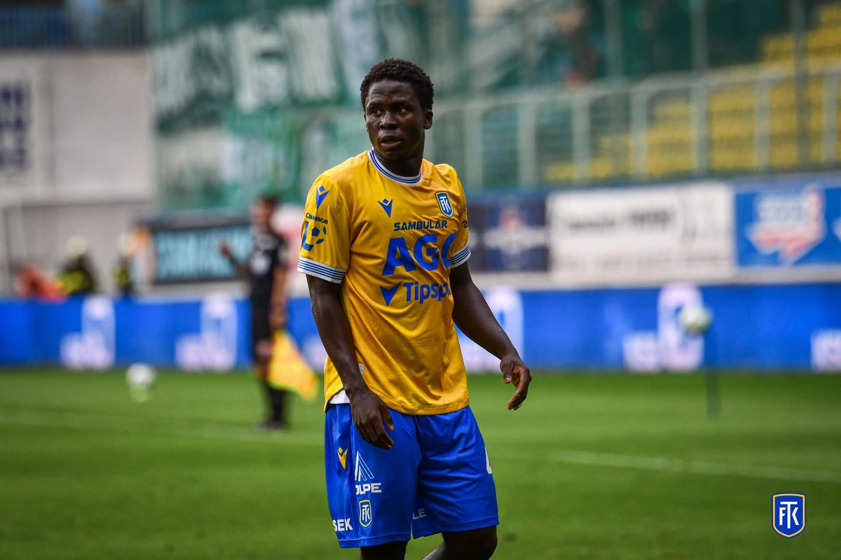 LigaMlada's tweet photo. 3. kolo
John Auta (06) FK Teplice
Na hřiště přišel až ve druhém poločase, ale hned jeho první dotek s míčem byl zároveň gólovou střelou. Jednalo o jeho premiérovou ligovou branku, kterou navíc přispěl k první výhře Teplic v sezóně.
📷 FK Teplice https://t.co/Ceib9xue26