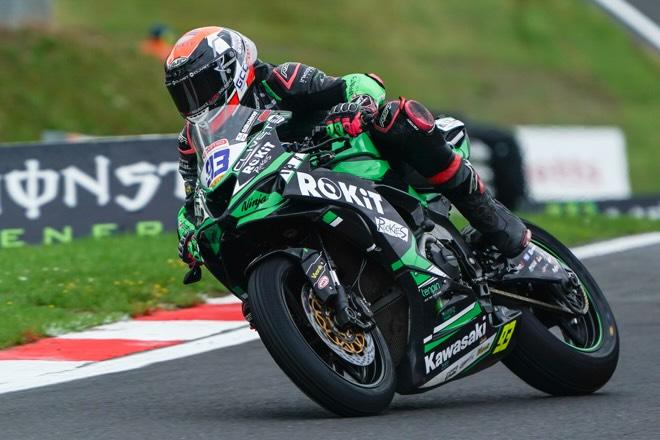 RokitHaslamRacing (@rokithaslambsb) on Twitter photo Race Week π 8-10 August
It's round six of the Quattro Group British Supersport Championship <a href="/thruxtonracing/">Thruxton Circuit</a>
<a href="/mikeyhardie93/">mikey hardie</a> is flying the flag for the Rokit Rookies for round six π
#rokitoff #Rokitrookies #Kawasaki #Afinitysportsacademy Race Week π 8-10 August
It's round six of the Quattro Group British Supersport Championship <a href="/thruxtonracing/">Thruxton Circuit</a>
<a href="/mikeyhardie93/">mikey hardie</a> is flying the flag for the Rokit Rookies for round six π
#rokitoff #Rokitrookies #Kawasaki #Afinitysportsacademy