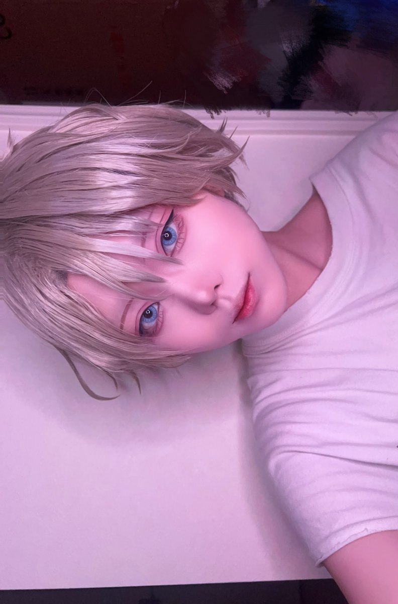 🌈🕒/🌞/cos

（衣装なかったからTシャツです💦）