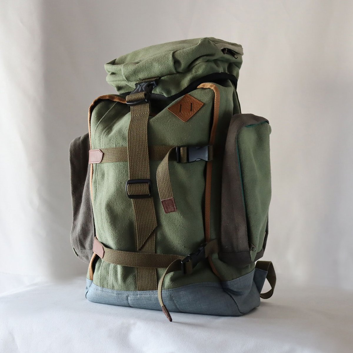 kukri ククリ バックパック リュックサック 防水 ヘンプ