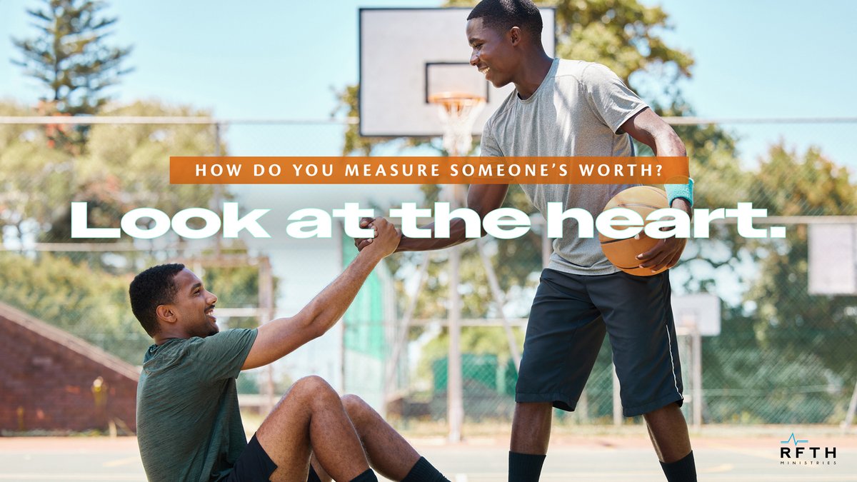 WHAT DOES GOD SEE WHEN HE LOOKS AT US?
ow.ly/eF9t50WxIUG