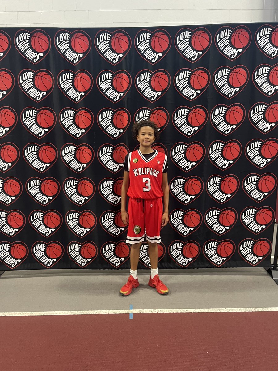 10:00 POTG 6th grade boys DFW John Gilcrist with 10 points in a win over SK elite 

#Lovedayhoops
#FlexV