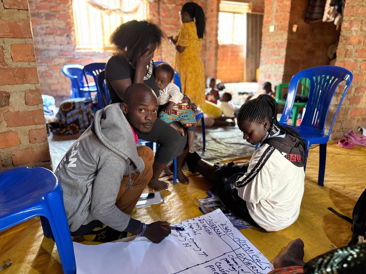 gejjawomen's tweet image. Week 3 of our #accelerationprogram was all about understanding the business environment!

Participants focused on how internal factors like location, plus external factors like market trends, impact their businesses. They learned to spot opportunities and make moves to grow.