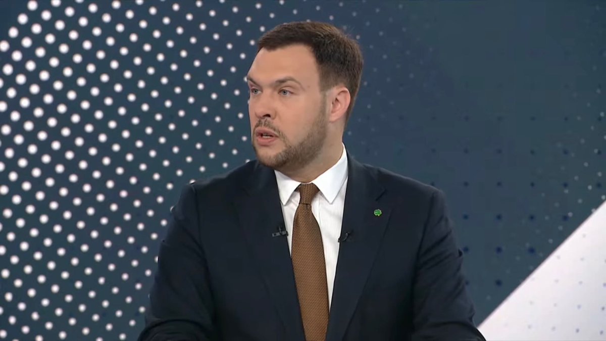 💬 Pamięć o Powstaniu Warszawskim jest bardzo żywa w całym kraju. Ochotnicze Straże Pożarne co roku o 17:00 mają ogólnopolski test syren, a strażacy zbierają się w swoich zastępach. Pamięć o bohaterach walk dotyczy nie tylko Warszawy i wielkich miast, ale całej Polski.