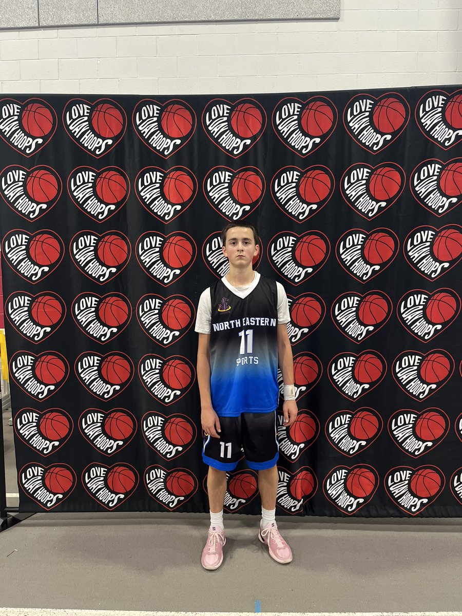 1:00pm POTG Boys Varsity division Northeastern sports Evan poulis with 21 points in a win over Berks panthers 

#Lovedayhoops
#FlexV
