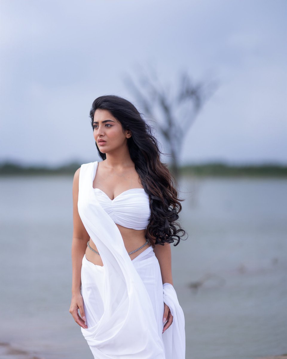 Rashi singh tweet media