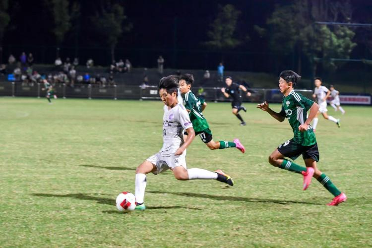 CQ_Liangjiang's tweet image. #JeonbukHyundai 🏆edged #Chongqing Nan Yu 4-2 to clinched the 2025 #FutureChampions U13 title in #LiangjiangNewArea.  Chongqing Nan Yu, China’s top finisher, will head to #Italy for the global finals . ⚽  #YouthSoccer #Football
📸Organizer