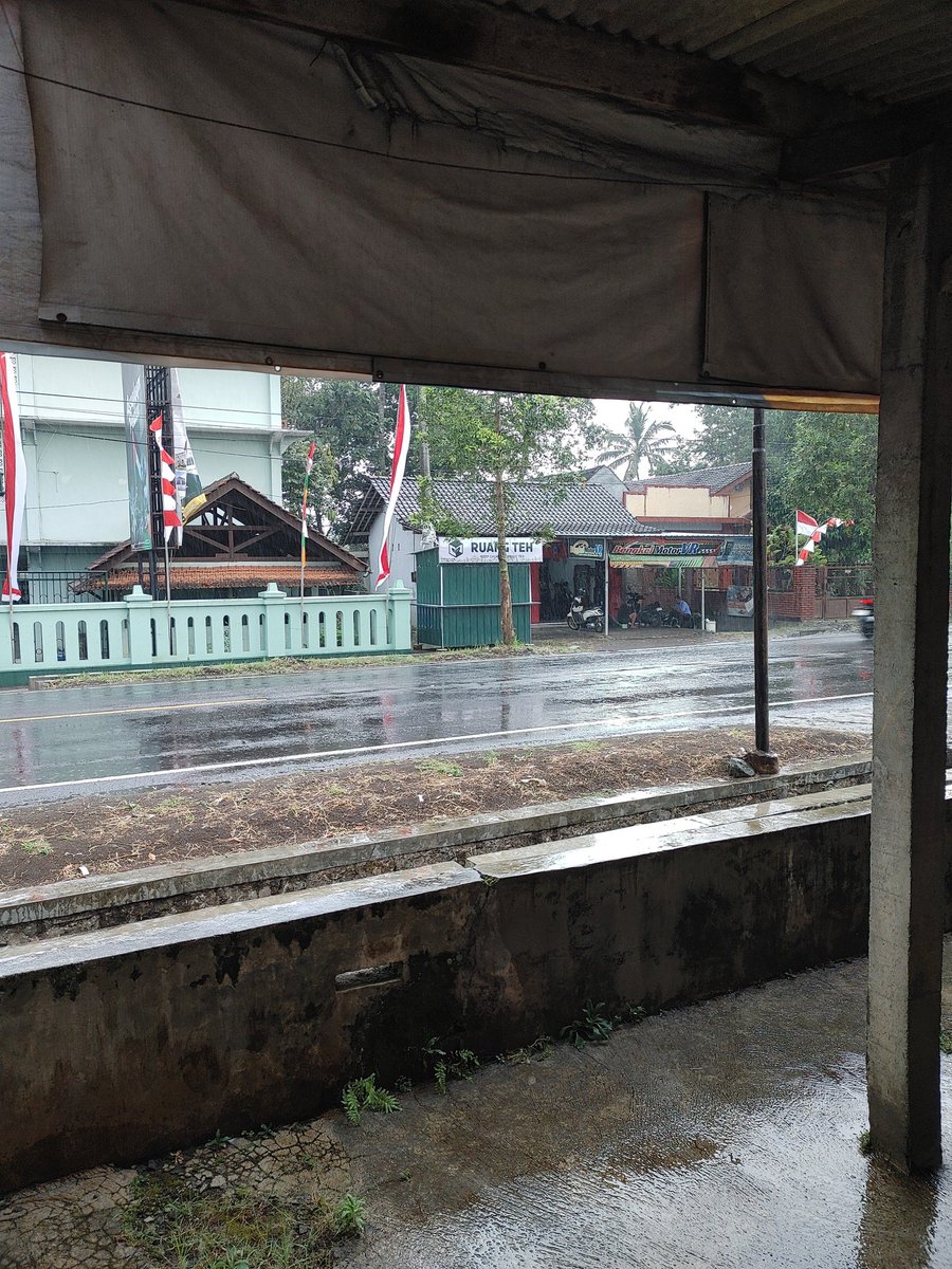 wijadkimo's tweet photo. Temanggung dikit lagi https://t.co/mA9hjGZfpz