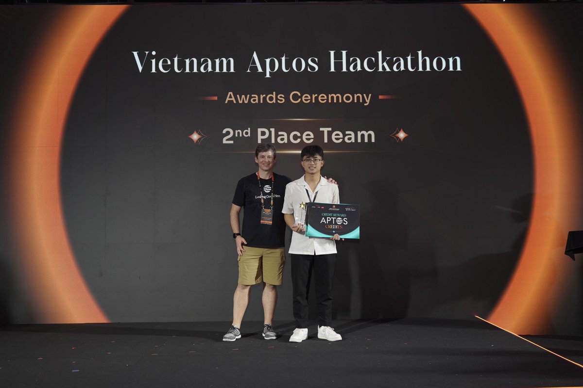 Mr.Travis tweet media