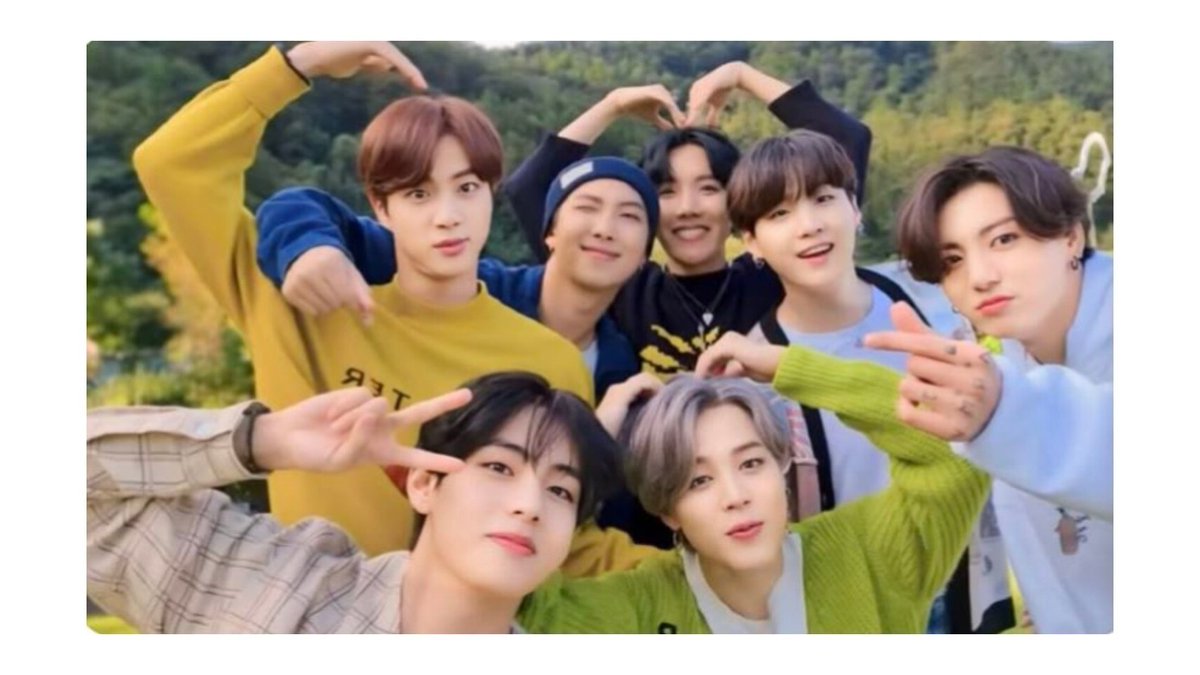 ᴀᴜʀᴏʀᴀ⁷ tweet media