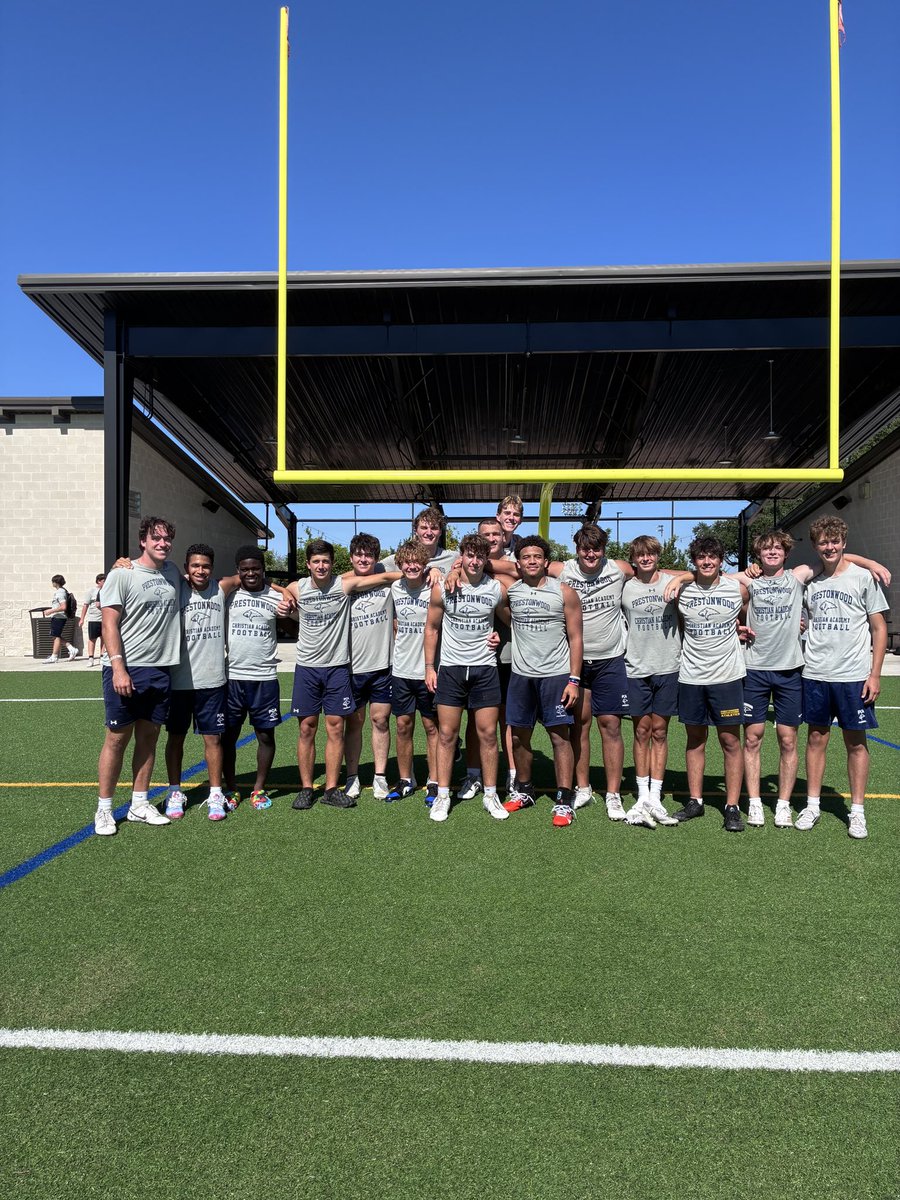 Good Morning Lion Nation! It’s GO time this morning as the 2025 season officially begins with fall camp this morning! We can’t wait to take the field w our guys this morning! These seniors will take the lead! GO! 
#RiseUp 🦁