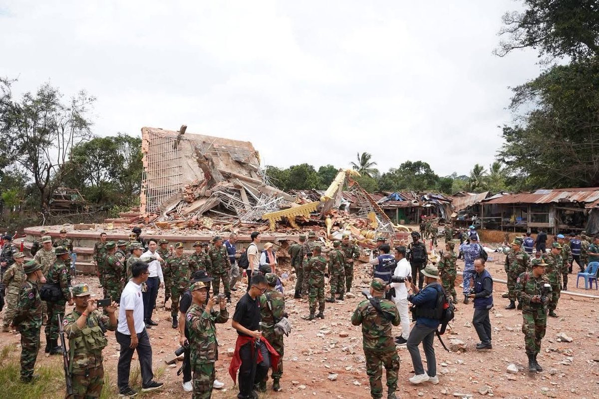 ChandyMao's tweet image. Phnom Penh, August 04, 2025
Spokesperson of the Ministry of National Defense Kingdom of Cambodia :

I would like to inform the public, as well as national and international journalists, of the following:

At 11 a.m. this morning, Thai armed forces, accompanied by heavy machinery…