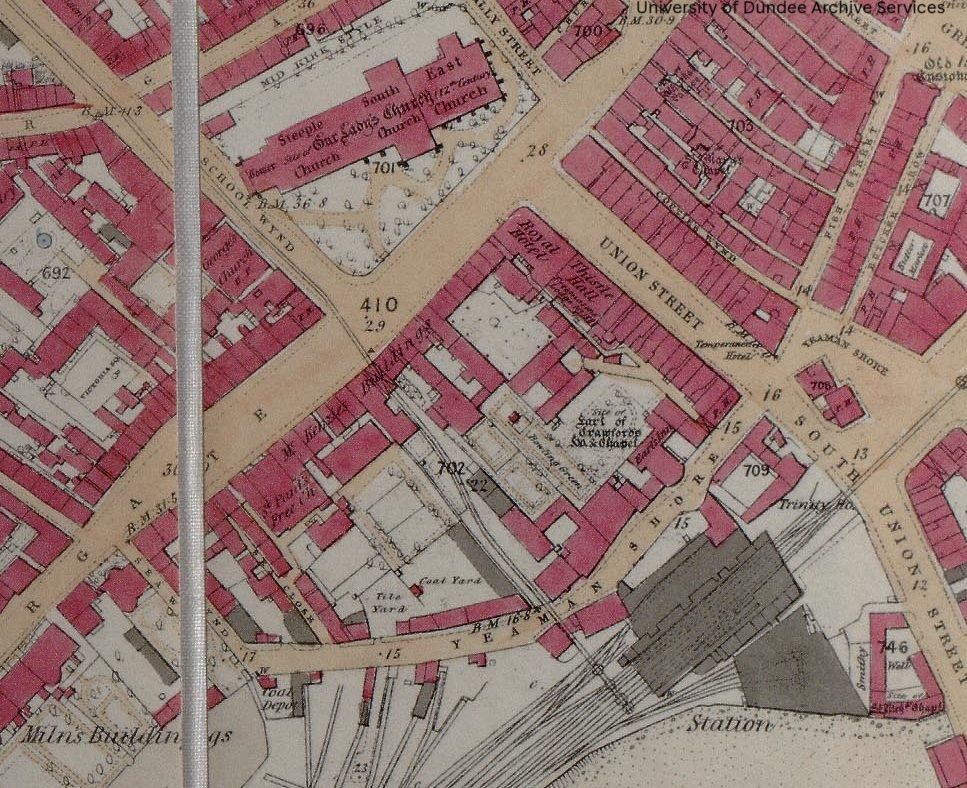 #MapMonday Detail from a c 1860 map showing how the #Dundee and Newtyle #Railway was once connected to the Dundee Perth Station and harbour lines via a track down School Wynd and between buildings in the Nethergate and Yeaman Shore #Archives #DundeeUniCulture