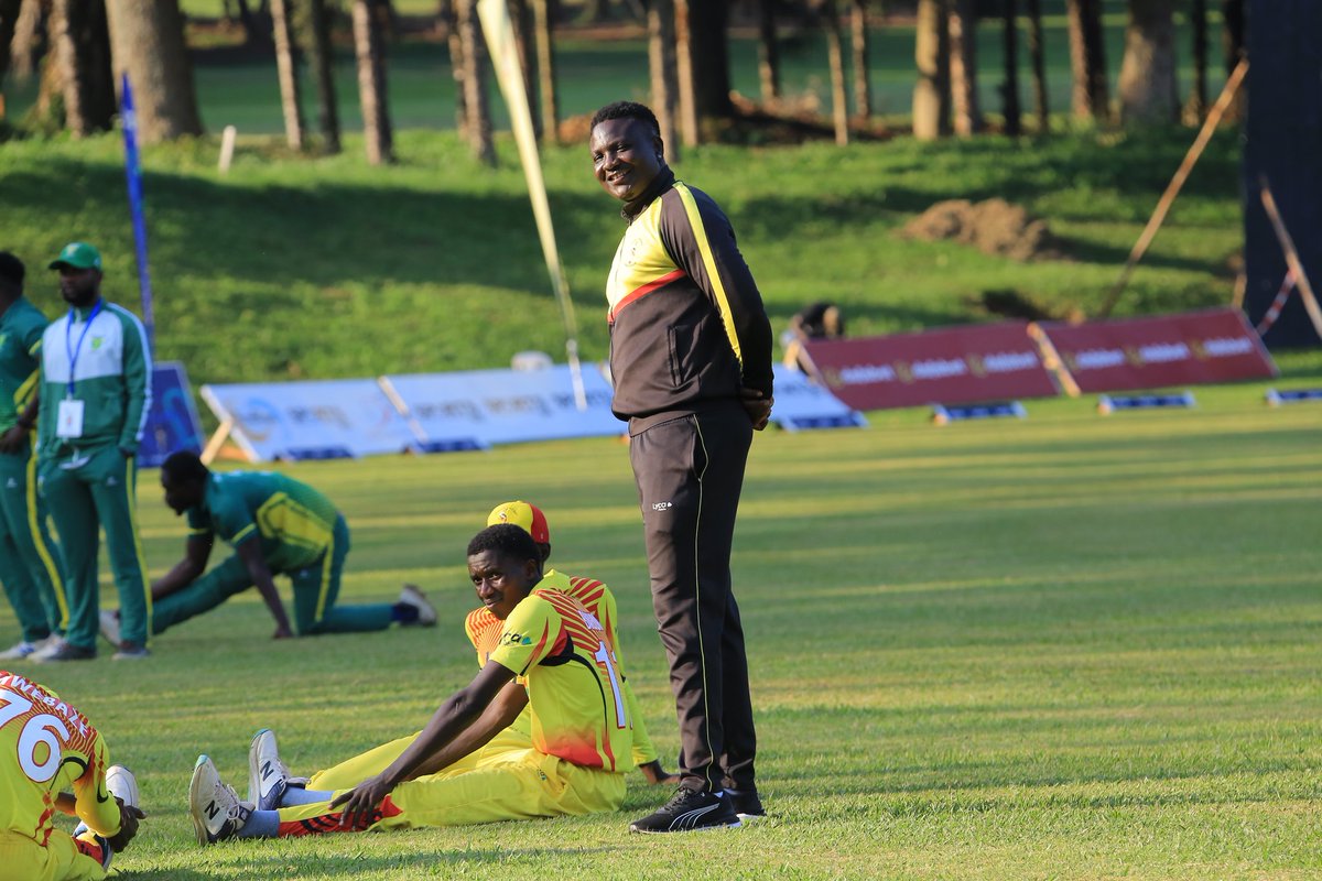 akiikidave's tweet photo. The #NyakasuraCricket family celebrates you, your talent with the bat and bowl, your achievements and wishes you the best in all that the future holds for you.

Happy Birthday to you 
Prof. @Baguma22 
#TheSpinTwin https://t.co/V4ThzbvBSe