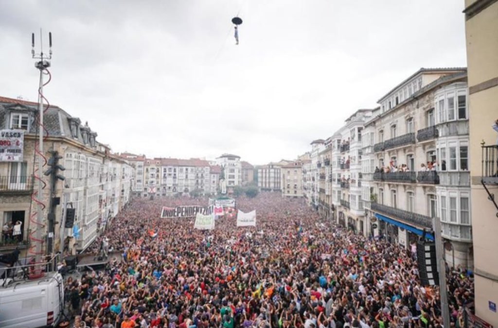 12HAMABIA 🏐 Herri Futbola tweet media