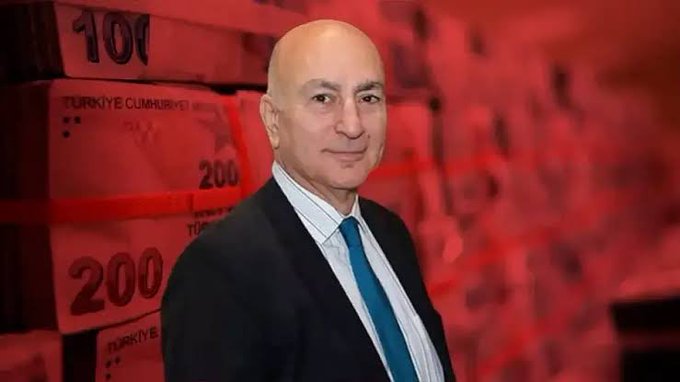 İktisatçı Mahfi Eğilmez:
“👉Hukuk dışılığı, liyakat dışı atamaları, demokrasi yokluğunu, kadın ve çocuk cinayetlerini, yolsuzlukları, 
orman yangınlarını, çevre katliamını, kamu parasının israfını tek haneye düşüremezsek;
📉enflasyonu tek haneye düşüremeyiz.”
<a href="/mahfiegilmez/">Mahfi Eğilmez</a>