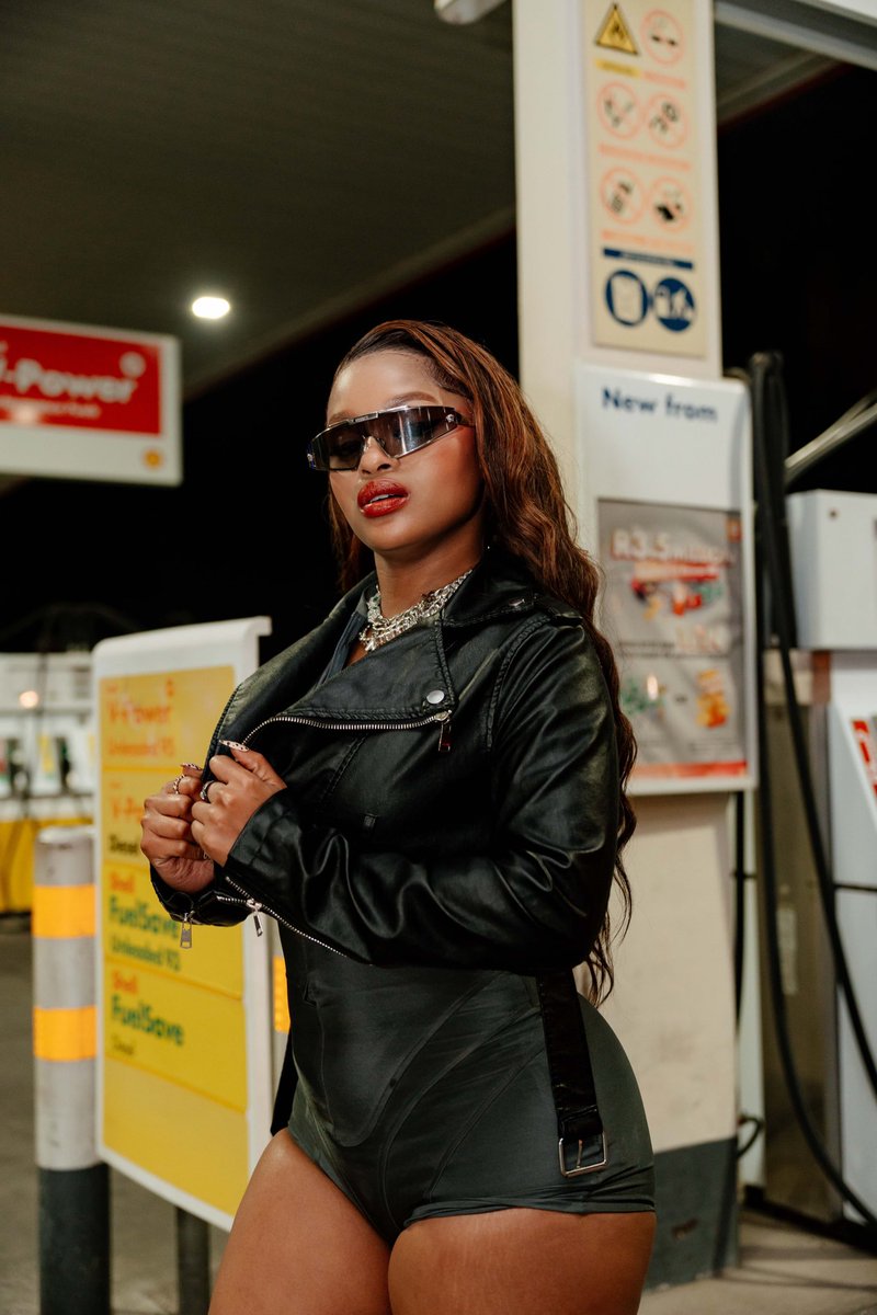 help me find my waist