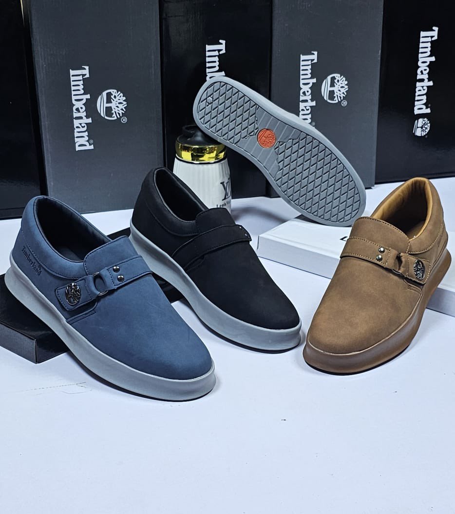 Fresh kicks for a fresh week

F1: 45k
F2&amp;3: 35k

📍Abuja