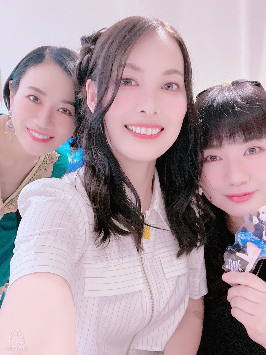 野川さくら Amazon.co.jp: SAKURAクリップス~野川さくら VISUAL COLLECTION