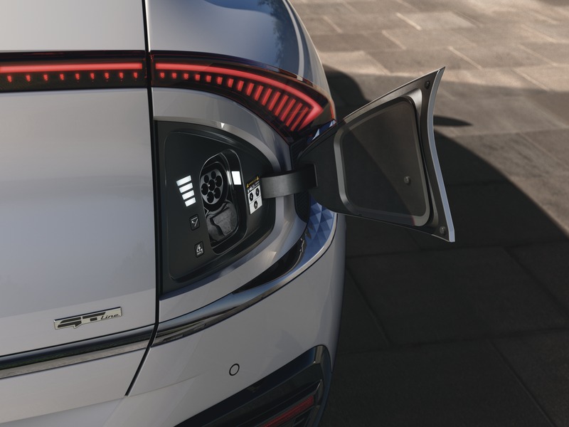 TakaiMotor's tweet photo. Únase a una de las mayores redes públicas de carga de Europa y acceda a 992.596 puntos de carga. 🔌 ¡Descubre 𝐊𝐢𝐚 𝐂𝐡𝐚𝐫𝐠𝐞! 🔋

▫️Más información: https://t.co/dg2DQzJzDy https://t.co/LtNKMCffCZ