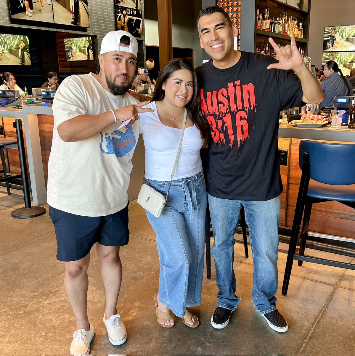 RuthlessRadio's tweet image. HUGE, Brock Lesnar-sized thanks to @EagleMtnCasino for choosing Danny Salas as host of the 2-Day #WWE #SummerSlam Watch Parties! 🎤

To everyone who came out to cheer the heroes and boo the villains, YOU are the true undisputed World champions! 
💪🏼🙌🏼

#EMCThePlaceToBe