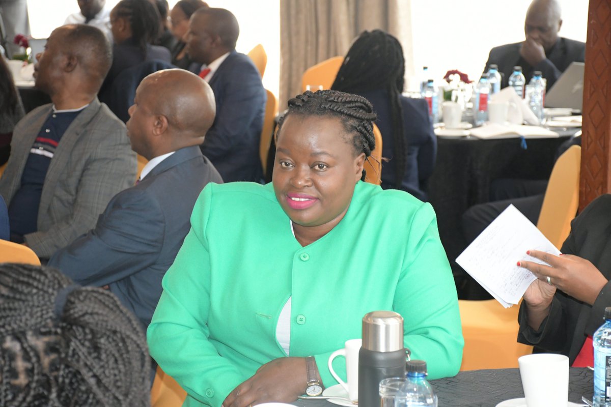 Earlier today, Mr. Eric Kivuva, Branch Chair, the Law Society of Kenya President Madam Faith Odhiambo and Council Member Caroline Khasoa attended the Kenya Judiciary Academy (KJA) Round Table Breakfast Meeting, alongside other key stakeholders in the justice sector.