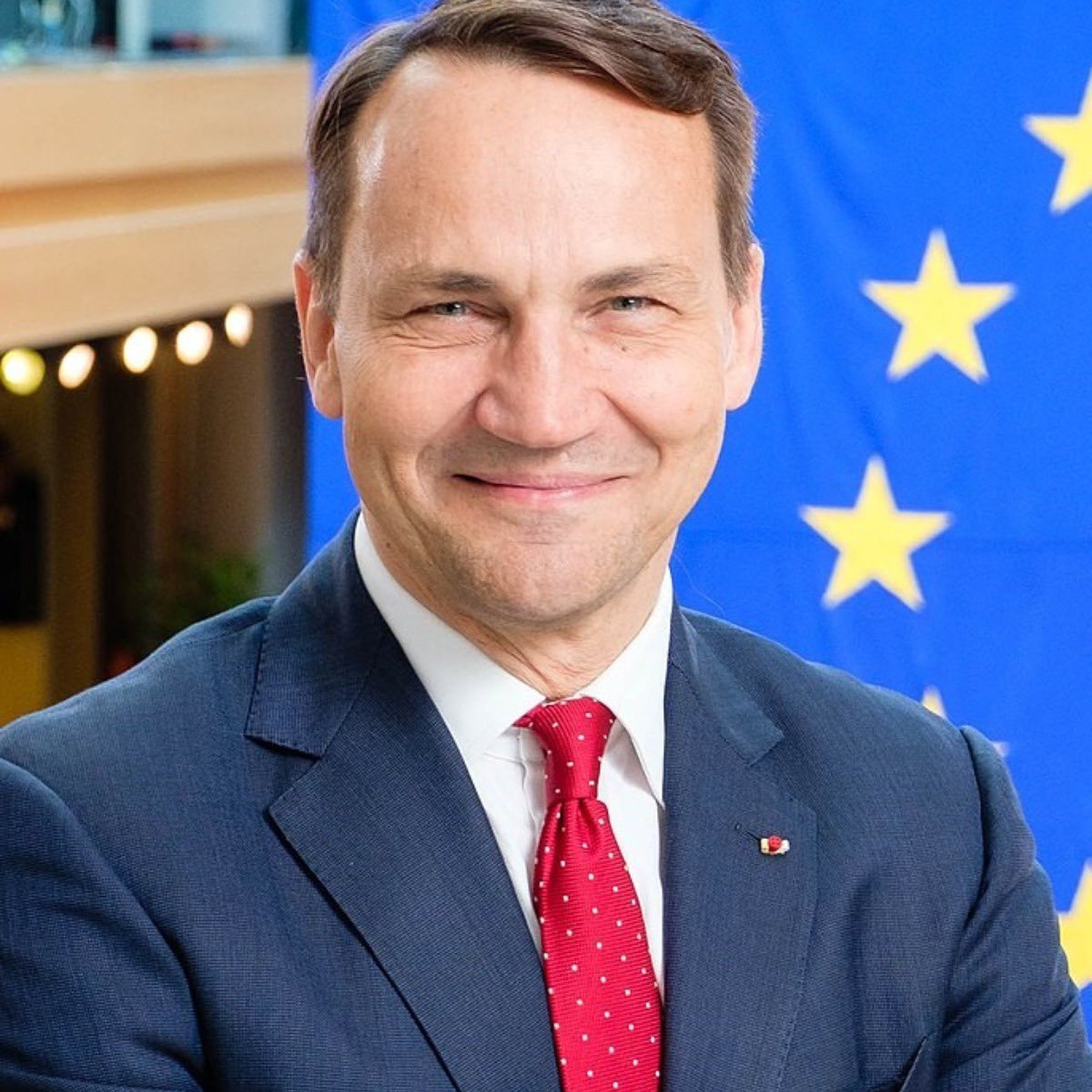 Magdalena Łośko #Trzaskowski2025 (@loskomagdalena) on Twitter photo Jarosław Kaczyński zaatakował żonę <a href="/sikorskiradek/">Radosław Sikorski 🇵🇱🇪🇺</a>, sięgając po antysemickie insynuacje i uderzając poniżej pasa. Pokażmy solidarność z naszym wicepremierem! Polub i udostępnij ten wpis, jeśli wspierasz Radosława Sikorskiego! Jarosław Kaczyński zaatakował żonę <a href="/sikorskiradek/">Radosław Sikorski 🇵🇱🇪🇺</a>, sięgając po antysemickie insynuacje i uderzając poniżej pasa. Pokażmy solidarność z naszym wicepremierem! Polub i udostępnij ten wpis, jeśli wspierasz Radosława Sikorskiego!