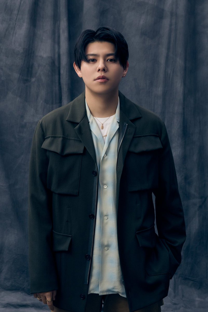 よく昔が…って言われることがあるけど、私は今の彼が一番に最高に
かっこいいと思っている
約4年間で積み上げてきた歌、声、信頼、全てがここに表れていると思う。
今のレオが本当に素敵だよ。
レオに限らずメンバーみんな
｢今｣が最高を更新してると思うよ。