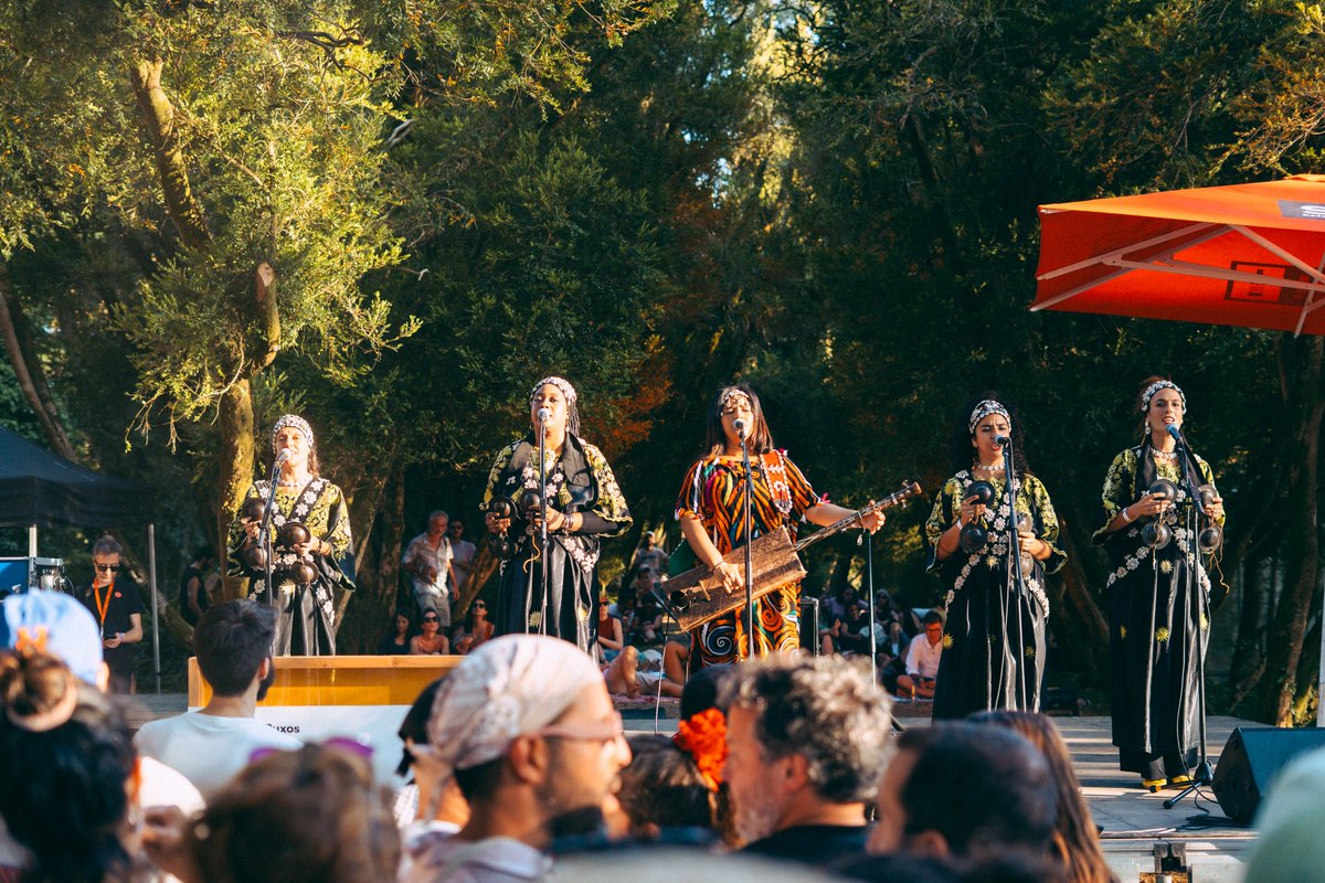 🌍 Do Xapón a Galicia, de Uganda a Arxentina... Durante 3 días, o escenario Buxos #FESTGalicia foi unha auténtica viaxe sonora arredor do mundo.

Un mapa diverso e vibrante que se fixo realidade grazas ao apoio da Xunta de Galicia <a href="/CulturaXunta/">Cultura de Galicia</a> - Xacobeo.