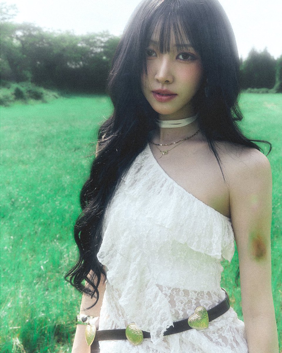 유주 (YUJU) tweet media
