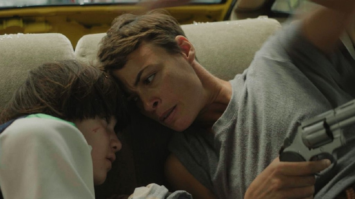 Basándose en las experiencias reales de la madre del director Cesar Diaz, la película sigue a una activista de Guatemala que huye de su país a México en 1976 dejando a su hijo con su madre MEXICO 86 <a href="/atlantidafilm/">Atlàntida Mallorca Film Fest</a> <a href="/Filmin/">Filmin</a> Reseña destinoarrakis.com/mexico-86-2024…