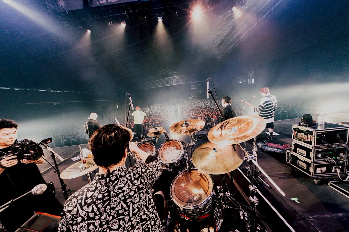 ROTTEN_KYOTO's tweet photo. ［ロットン情報］
8/3 幕張メッセ 国際展⽰場 9-11ホール
Sammy presents
"NEW HORIZON FEST"

Photo. @kawado_photo https://t.co/h11MQbdbJc
