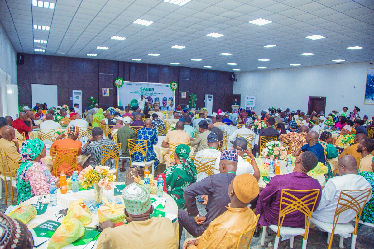 The PEBEC Nationwide Tour continued in Kogi State, with the Director General of PEBEC, Princess Zahrah Mustapha Audu, in attendance alongside the Chief Economic Adviser to the Governor, Aliyu Nda Salami, who represented His Excellency, Governor Ahmed Usman Ododo, and other senior
