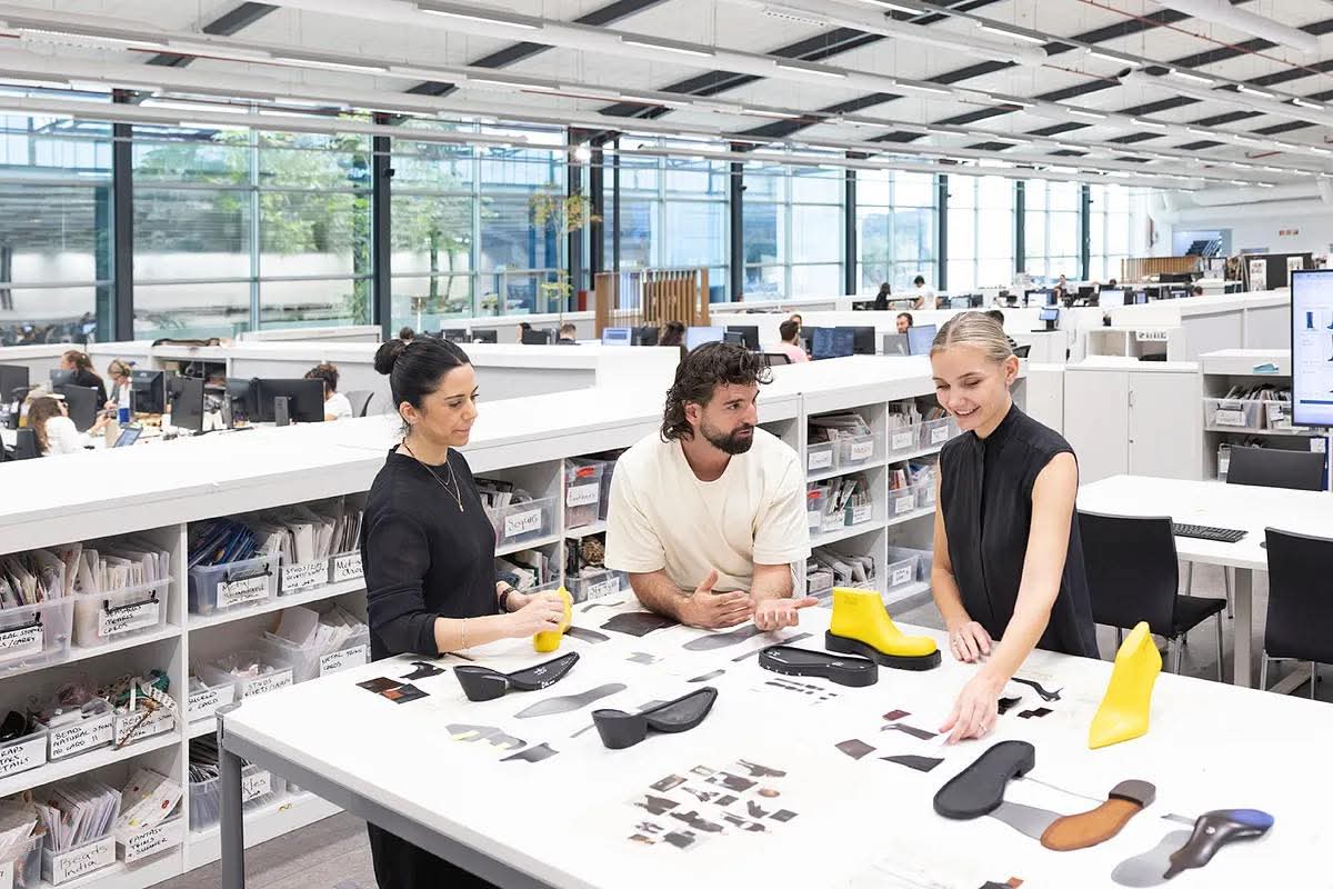 ‼️Julio marca récord histórico d empleo gracias a las políticas dl Gobierno d <a href="/sanchezcastejon/">Pedro Sánchez</a> 
👥 21,86 millones d afiliados a la Seguridad Social
➕ 4.408 nuevos empleos en julio
📉 El paro baja n 1.357 personas, el nivel + bajo en un julio desde 2007
🇪🇦España lider en empleo