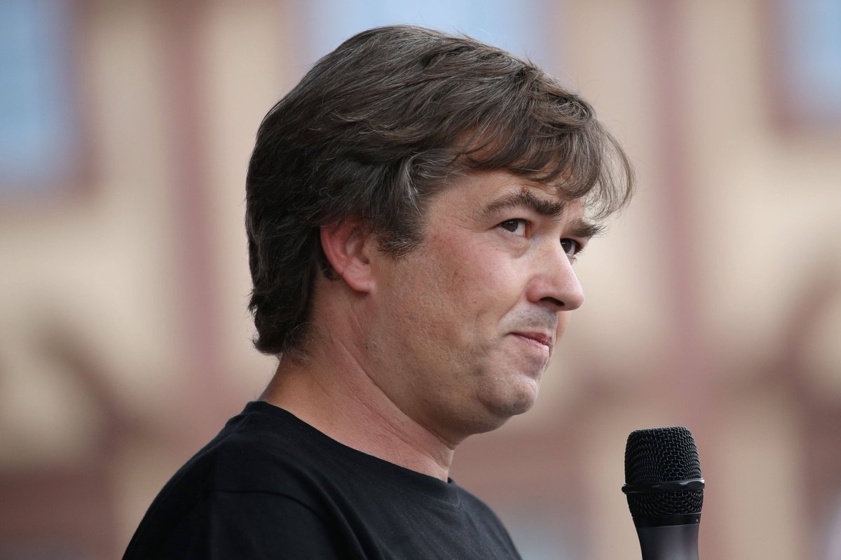 Felix Perrefort (@fperrefort) on Twitter photo Immens wichtige Ausführungen von Ex-#Tagesschau-Redakteur <a href="/aleksteske/">Alexander Teske</a> in der <a href="/berlinerzeitung/">Berliner Zeitung</a>
Fall Ballweg: Unsaubere Berichte von ARD und ZDF
Eindrücklich ist auch die Berichterstattung im Fall <a href="/Michael_Ballweg/">Michael Ballweg</a>. Der Gründer der „Querdenken“-Bewegung saß nach einer Immens wichtige Ausführungen von Ex-#Tagesschau-Redakteur <a href="/aleksteske/">Alexander Teske</a> in der <a href="/berlinerzeitung/">Berliner Zeitung</a>
Fall Ballweg: Unsaubere Berichte von ARD und ZDF
Eindrücklich ist auch die Berichterstattung im Fall <a href="/Michael_Ballweg/">Michael Ballweg</a>. Der Gründer der „Querdenken“-Bewegung saß nach einer
