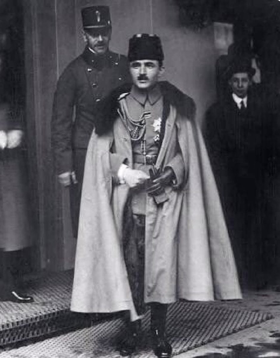 İttihatçılar ölür, İttihatçılık ölmez!

Varlığına yüce Türk milletine vakfetmiş Turan Orduları Başkomutanı #EnverPaşa’yı şahadetinin yıldönümünde rahmet ve minnetle anıyorum.

Kutlu tinin şad, mekanın uçmağ olsun  Paşam... 🇹🇷

#4Ağustos1922