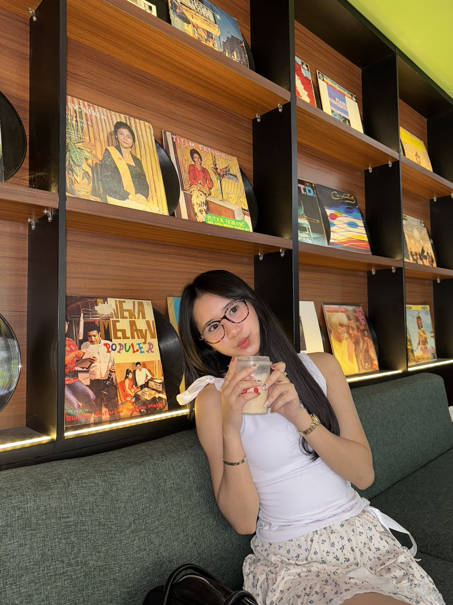 Alya Amanda tweet media