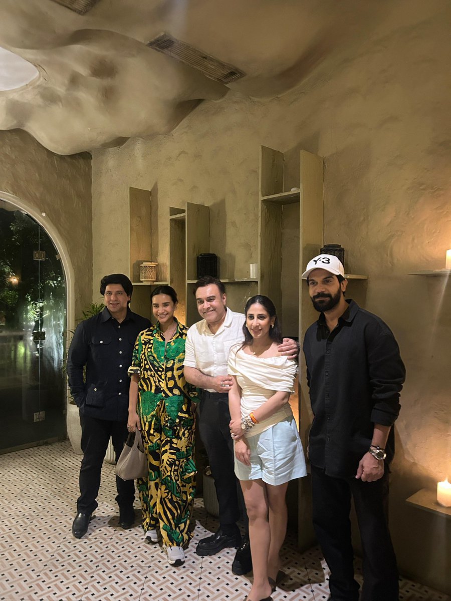 An evening to remember with <a href="/RajkummarRao/">Rajkummar Rao</a> &amp; his better half