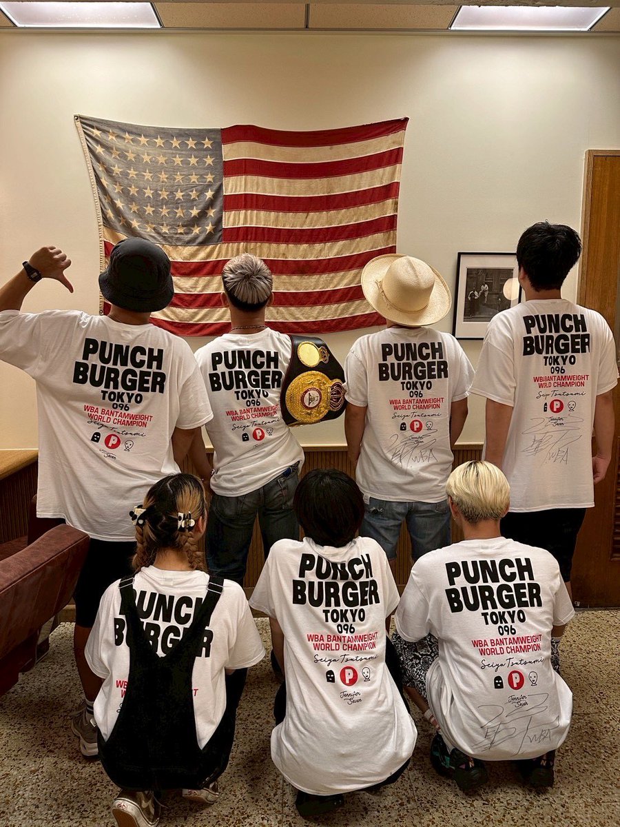 PUNCH BURGER LIMITED TEE 堤聖也 XL PUNCH BURGER LIMITED TEE L 堤聖也 - メルカリ