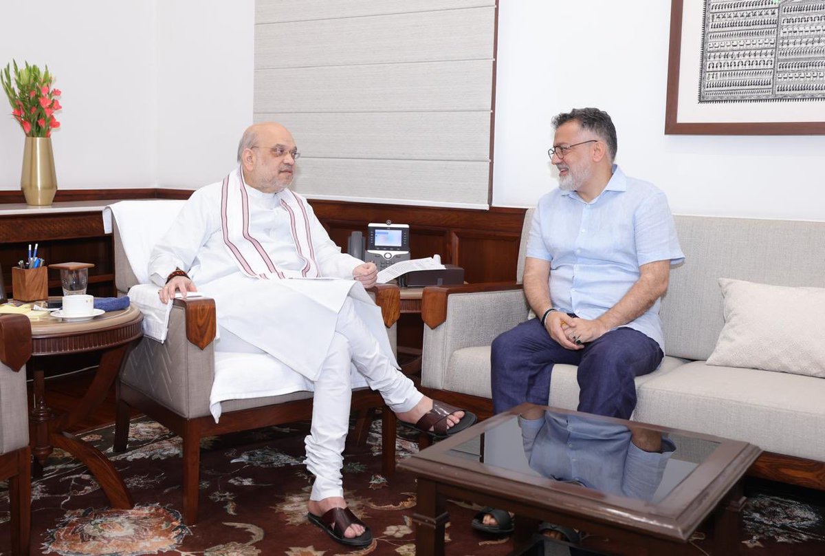 imranrezaansari's tweet photo. Met the Hon’ble Union Home Minister @AmitShah Ji today in Delhi for a sincere and in-depth conversation regarding the on-ground realities in Jammu & Kashmir. We spoke at length and acknowledged the efforts made by the @OfficeofLGJandK for the rehabilitation of families impacted by terrorism that continues to demand urgent and sustained attention.

I also expressed appreciation for the support by the Central and State Government during Muharram and brought up the issue of certain banned processions, urging that steps be taken to ensure their peaceful resumption from next year onwards.

We are hopeful that the conversation will lead to tangible outcomes for the people on the ground.