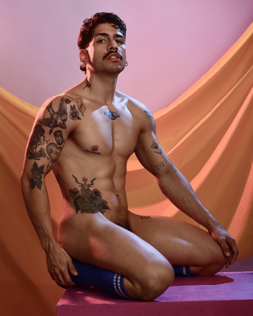 privateodras's tweet photo. Iván by odras

@shyyguuy https://t.co/OywpSYbmY4