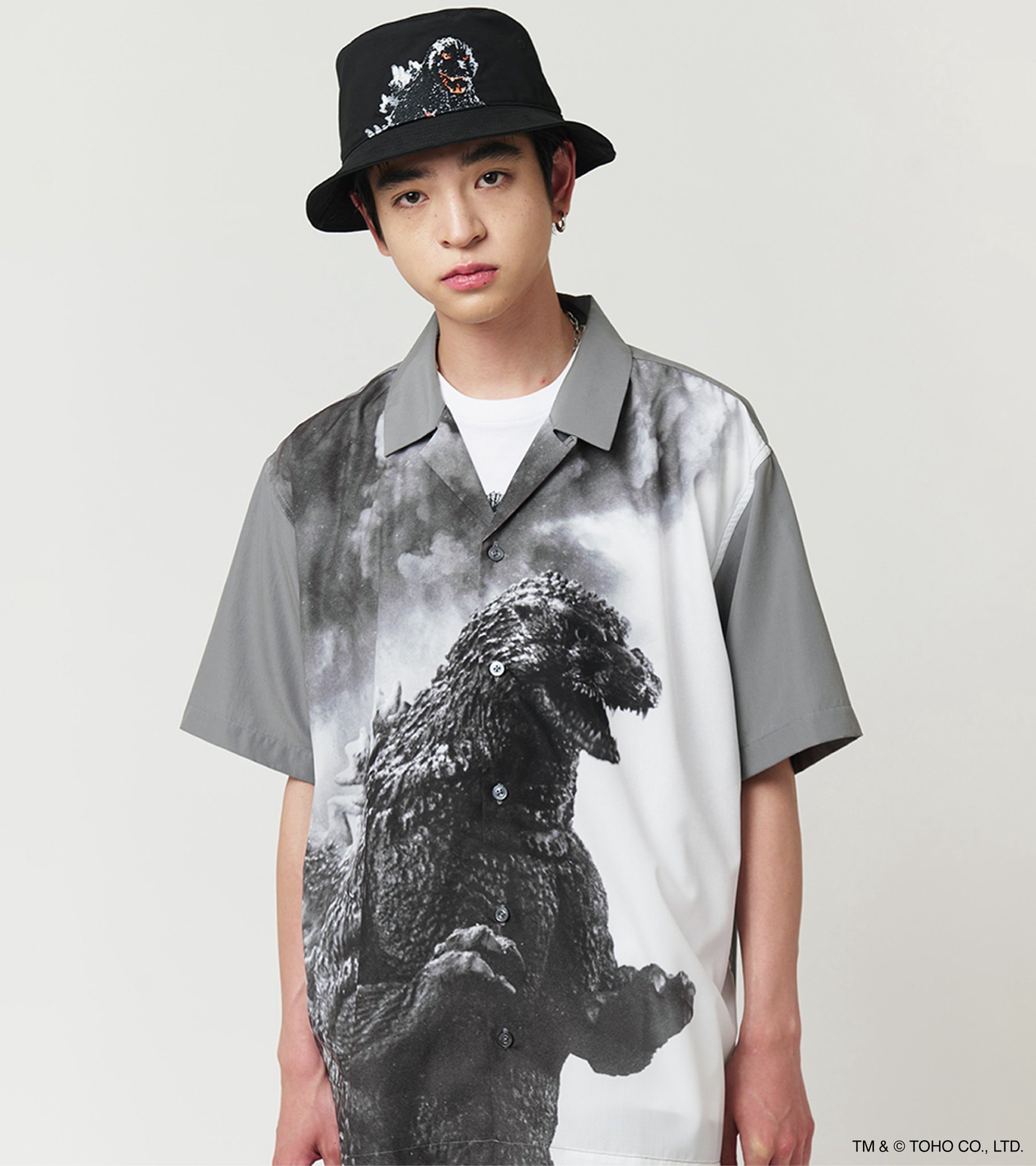 グラニフ　ゴジラ プリント 半袖シャツ グレー グラニフ on X: 