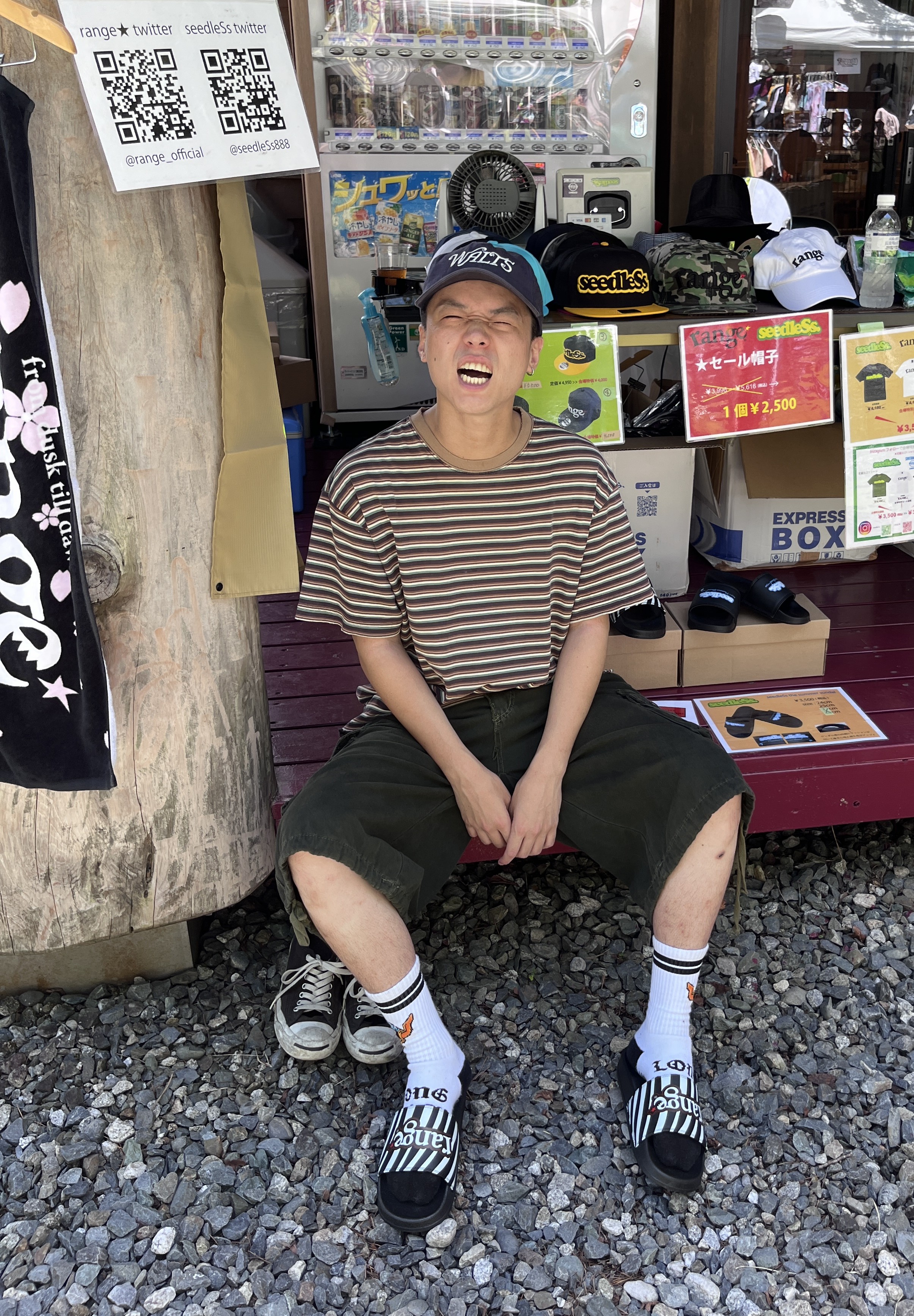 スペイン発 ( PULL & BEAR )シャワーサンダル 黒ブルー アーノルド パーマー フットウェアー Arnold Palmer FOOTWEAR