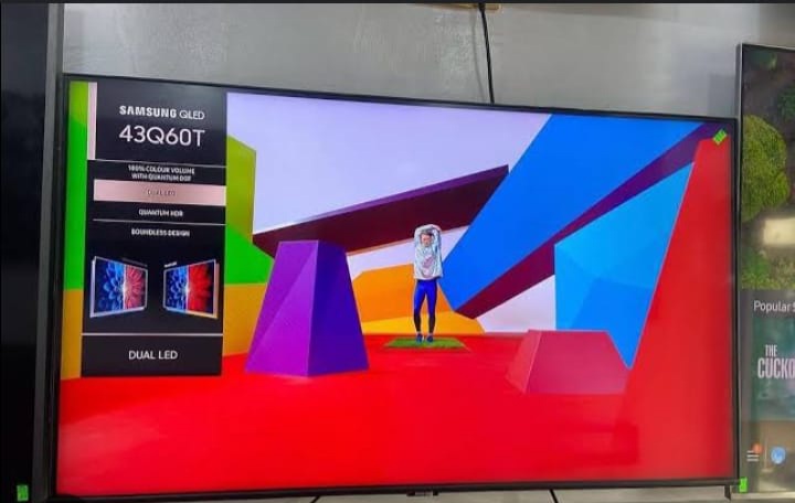 youngkingstores's tweet photo. Good morning 

What are you buying from us today ? Don't forget to shop with us all anything electronics.

#BBNaija https://t.co/HP824dx5RP