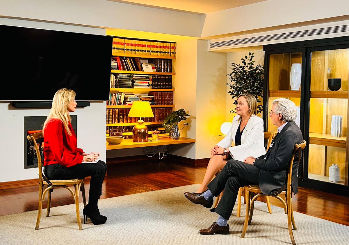 En la entrevista de <a href="/haycanal/">hayCANAL.com</a> a Beatriz Casillas de <a href="/ArrowECSSpain/">Arrow ECS Spain</a>, esta expone cómo trabajan esta compañía y <a href="/NetApp_es/">NetApp España</a> 💻 recalcando la calidad de los productos y el servicio cuando hay tanto en juego como la #seguridad de los #datos 🔐
Ver entrevista ➡️ eu1.hubs.ly/H0lG0CS0