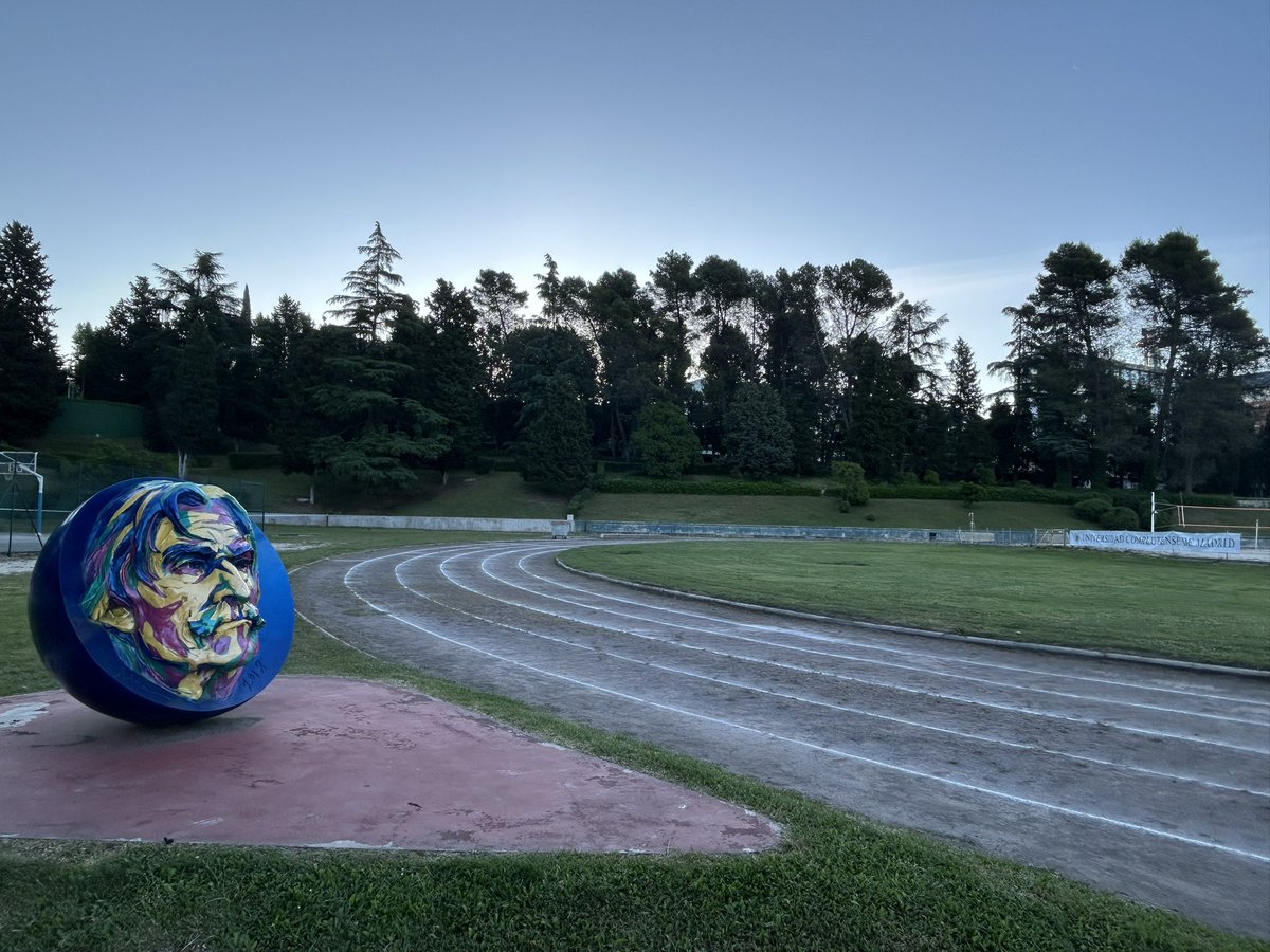 🚨 Esta noche, programa Conexión Vintage dedicado al Memorial de Atletismo Miguel de la Quadra-Salcedo y a la historia de la pista de ceniza de la Universidad Complutense de Madrid.

📺 Teledeporte y RTVE Play

📅 4 agosto 2025

⏰ 23:00 h.

¡Nos vemos en la pista de ceniza!