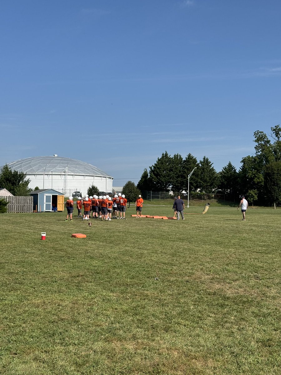 The Kirby on Sports Podcast (@kirbyonsports) on Twitter photo 📍Clarke County HS
Happy Monday Morning! Kirby on Sports is at Clarke County High School for the first stop of the day.
<a href="/AthleticsCCHS/">CCHS Athletics</a> <a href="/ClarkeCoFB/">Clarke Co. Football</a> <a href="/childsc20/">Coach Childs</a>
#KirbysKickoff 📍Clarke County HS
Happy Monday Morning! Kirby on Sports is at Clarke County High School for the first stop of the day.
<a href="/AthleticsCCHS/">CCHS Athletics</a> <a href="/ClarkeCoFB/">Clarke Co. Football</a> <a href="/childsc20/">Coach Childs</a>
#KirbysKickoff