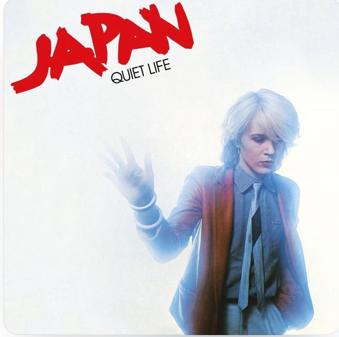 #DavidsMonthOfMusic

Day 4. Artists no longer with us.

Mick Karn, Japan bass player.

Japan - Quiet Life 

youtu.be/xhm-EqcPta0?si…